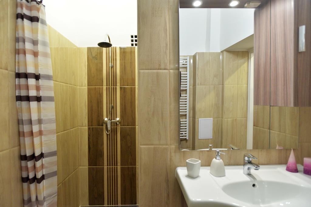 Foter Apartman Эгер Экстерьер фото