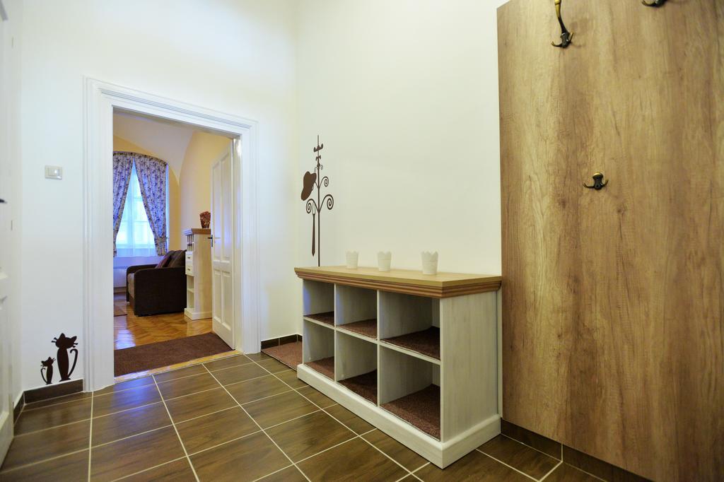 Foter Apartman Эгер Экстерьер фото