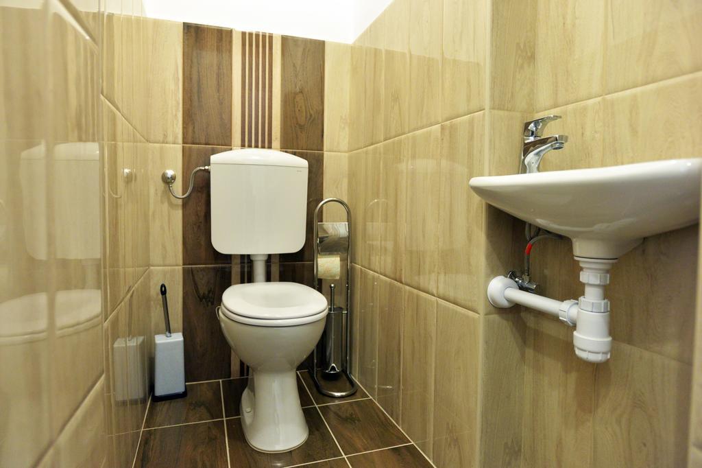 Foter Apartman Эгер Экстерьер фото